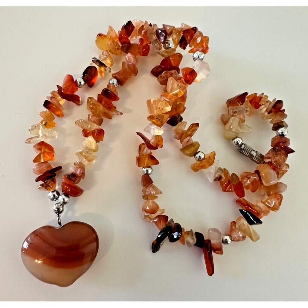 Agate Gemstone Heart Pendant Nugget Beaded Chain Silver Tone 16 in stunning